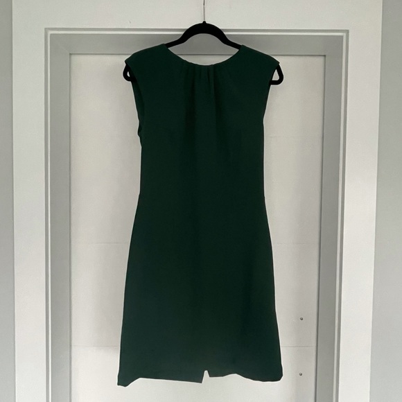 Size 10 H&M fitted dress - forest green - Picture 1 of 5